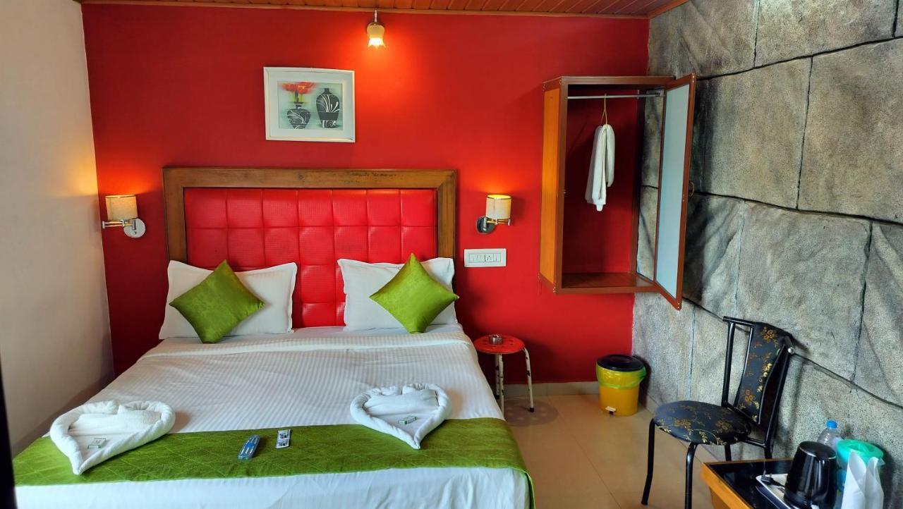 Achus Holidays مونار المظهر الخارجي الصورة