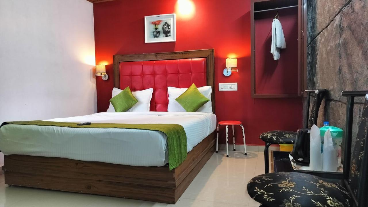 Achus Holidays مونار المظهر الخارجي الصورة
