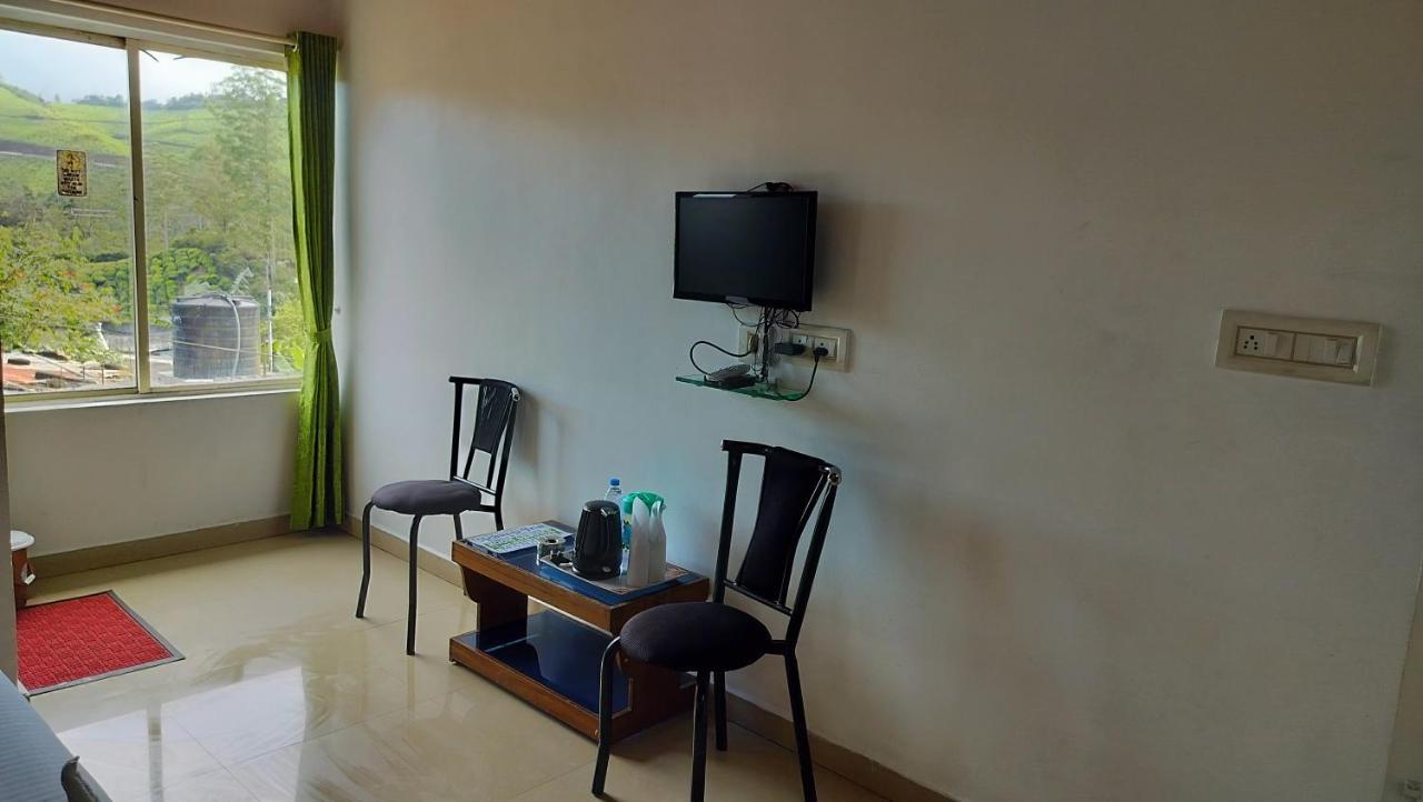 Achus Holidays مونار المظهر الخارجي الصورة