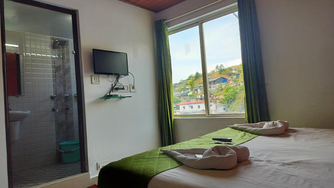 Achus Holidays مونار المظهر الخارجي الصورة